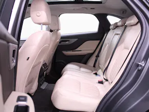 Jaguar F-Pace 2.0 T 250 Portfolio AWD | Schiebedach | ACC
