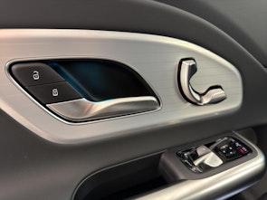 Vehicle image MERCEDES-BENZ CLA 220 AMG Line 4matic