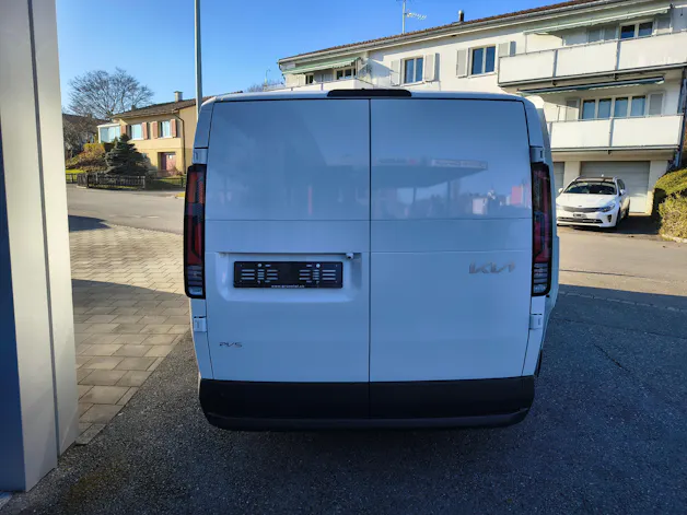 Kia PV5 Cargo 71.2 kWh Plus