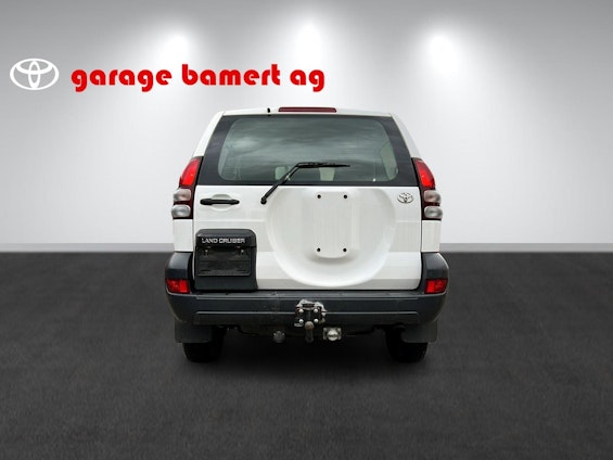 Vehicle image 4 Vehicle image 4