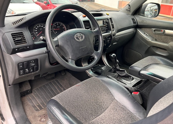 Vehicle image 7 Vehicle image 7