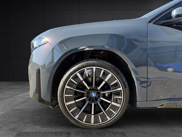 BMW iX3 50 xDrive