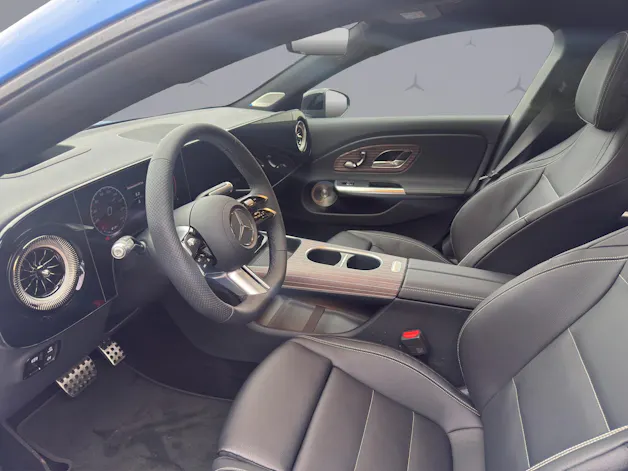 Mercedes-Benz CLA 220 AMG Line 4matic