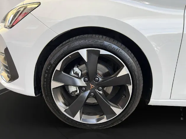 Cupra Leon ST 1.5 eTSI DSG