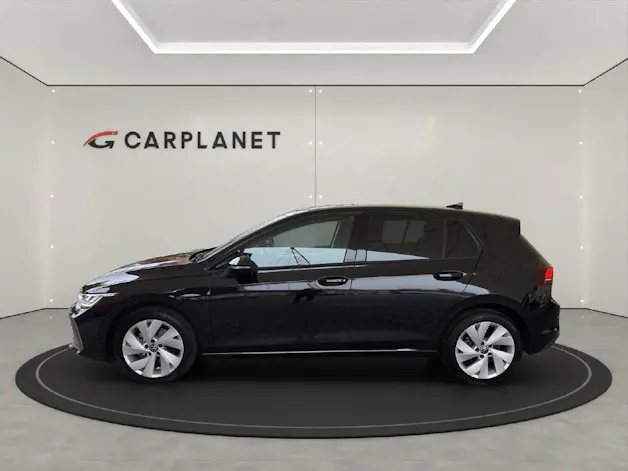 VW Golf VIII 1.5 eTSI DSG