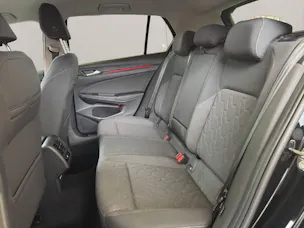 VW Golf VIII 1.5 eTSI DSG