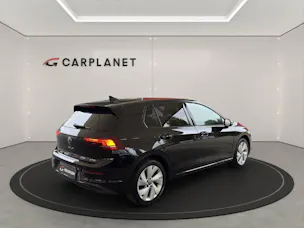 VW Golf VIII 1.5 eTSI DSG