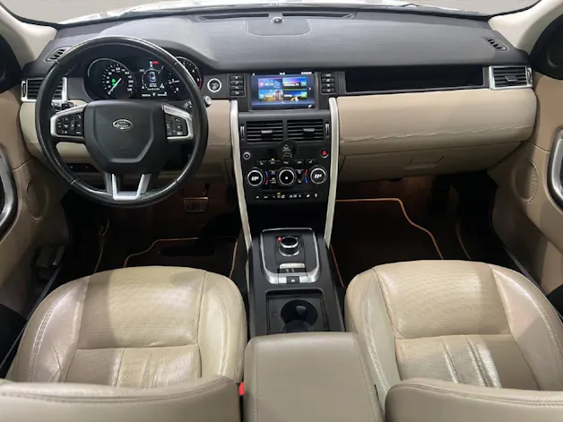Land Rover Discovery Sport 2.0 TD4 HSE