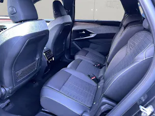 Peugeot 5008 1.2 Hybrid GT 7-Plätzer