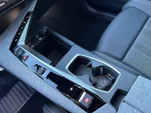 Peugeot 5008 1.2 Hybrid GT 7-Plätzer