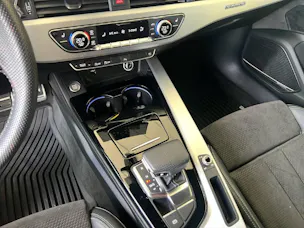 Audi A4 Avant 2.0 45 TFSI S Line quattro S-Tronic