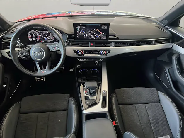 Audi A4 Avant 2.0 45 TFSI S Line quattro S-Tronic