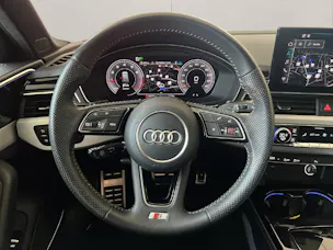 Audi A4 Avant 2.0 45 TFSI S Line quattro S-Tronic