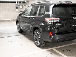 Subaru Forester Station 2.0i e-Boxer Swiss Plus