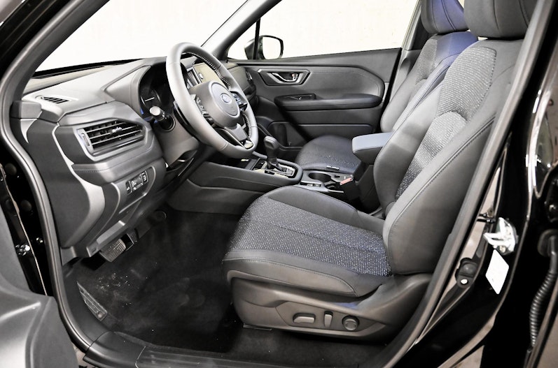 Fahrzeugbild SUBARU FORESTER