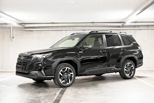 Subaru Forester Station 2.0i e-Boxer Swiss Plus