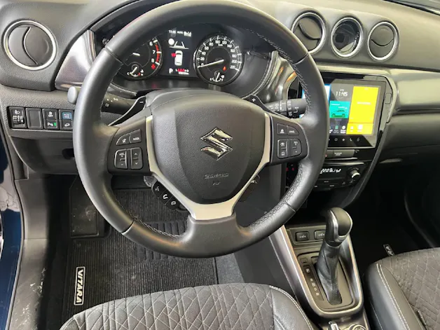 Suzuki Vitara 1.5 AGS 4x4 Mild-Hybrid GLX Pano