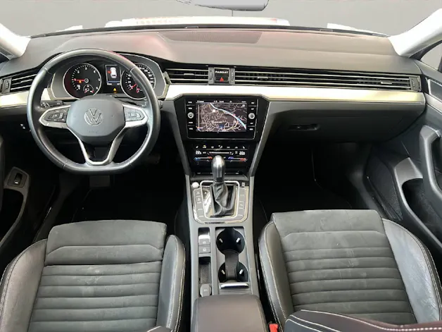 VW Passat Variant 2.0 TDI 150PS Elegance DSG/Automat