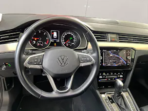 VW Passat Variant 2.0 TDI 150PS Elegance DSG/Automat