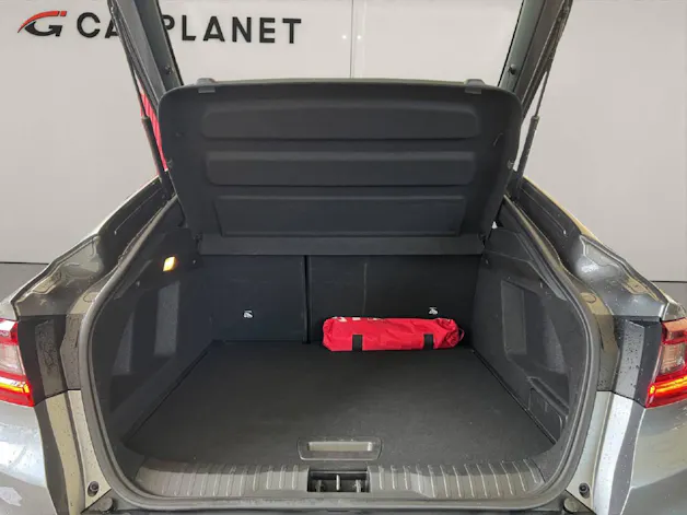 Renault Arkana 1.6 E-Tech R.S. Line Automat