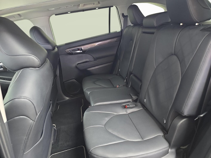 immagine del veicolo TOYOTA Highlander