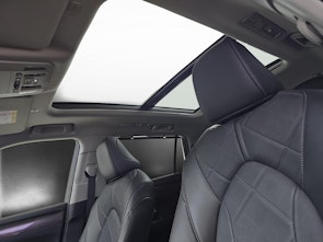 immagine del veicolo TOYOTA Highlander 2.5 HSD Premium / ab 3,99% Leasing bei Abschluss einer Protect Autoversicherung