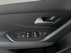 Peugeot 308 SW 1.6 PHEV 180PS  Allure Pack