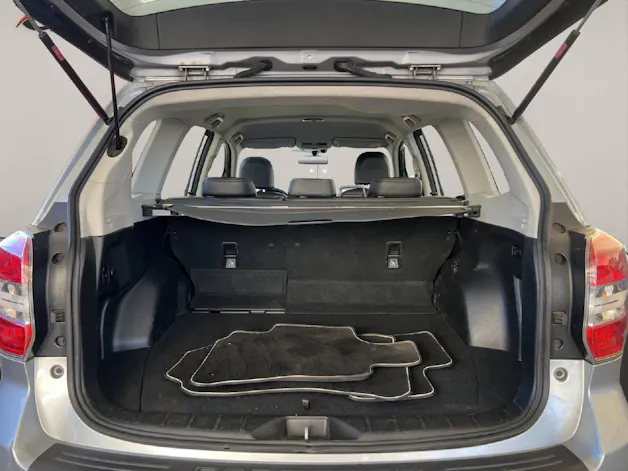 Subaru Forester Station 2.0 D Swiss