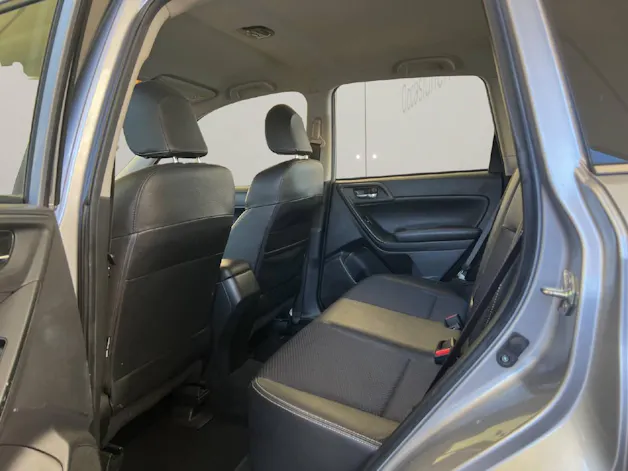 Subaru Forester Station 2.0 D Swiss