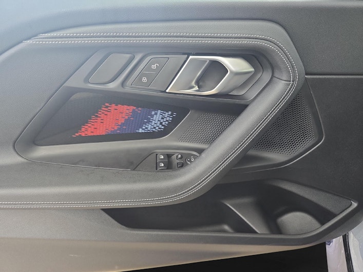 Vehicle image BMW 2 SERIES