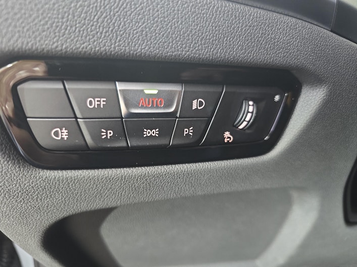 Vehicle image BMW 2 SERIES