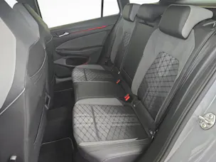 VW Golf VIII Variant 2.0 TSI R-Line DSG 4motion / Jetzt mit attraktivem 1.99% Leasing