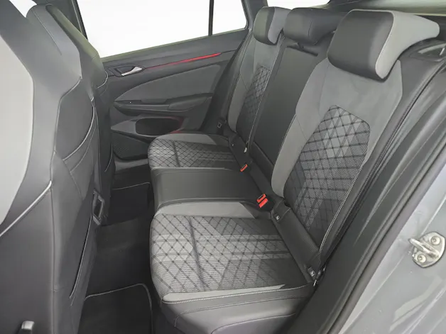VW Golf VIII Variant 2.0 TSI R-Line DSG 4motion / Jetzt mit attraktivem 1.99% Leasing