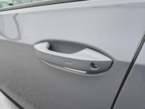 Vehicle image VW Golf VIII Variant 2.0 TSI R-Line DSG 4motion / Jetzt mit attraktivem 1.99% Leasing