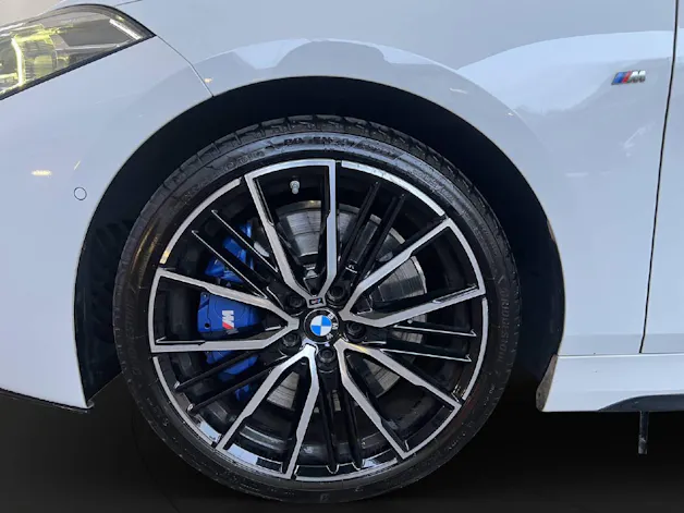 BMW M135i xDrive F40 306PS
