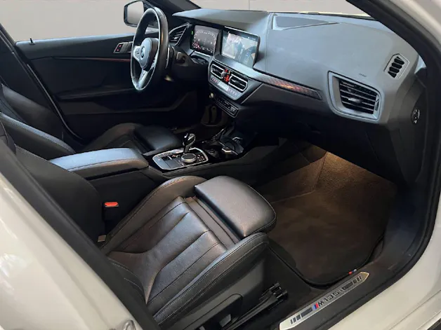 BMW M135i xDrive F40 306PS