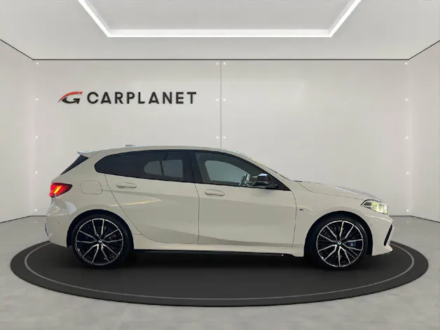 BMW M135i xDrive F40 306PS