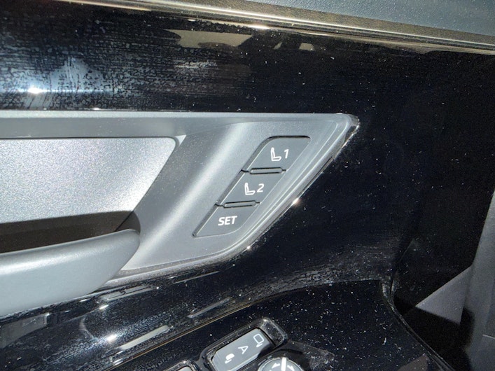 Vehicle image TOYOTA BZ4X