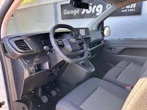 Toyota PROACE Van L1 2.2 D Active