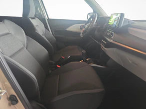 https://vehicle.imgix.net/4163703/da614bac-edb8-4ebf-b1bf-693200a9a96d.jpg