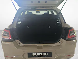 Suzuki Swift 1.2 Sakura Top Hybrid 4x4