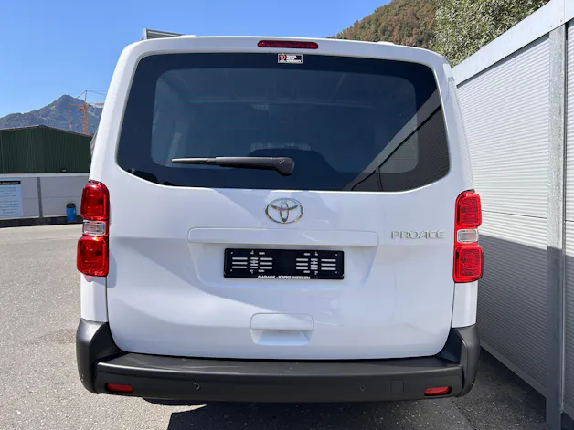 Toyota PROACE Van L2 2.2 D Active