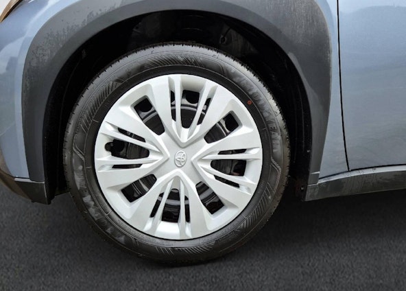 Vehicle image 13 Vehicle image 13