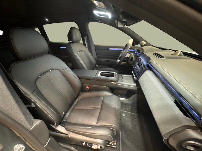 Vehicle image ZEEKR X