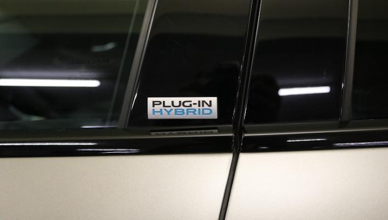 Vehicle image JAGUAR E-PACE