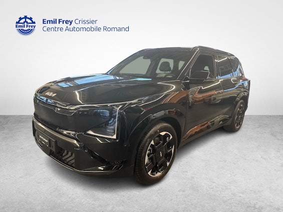 First vehicle image First vehicle image