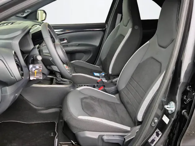 Toyota Aygo X 1.5 VVT-i HSD GR Sport