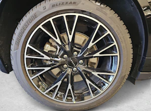 Fahrzeugbild ZEEKR X Privilege AWD