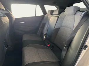 Toyota Corolla Touring Sports 2.0 HSD Swiss Edition