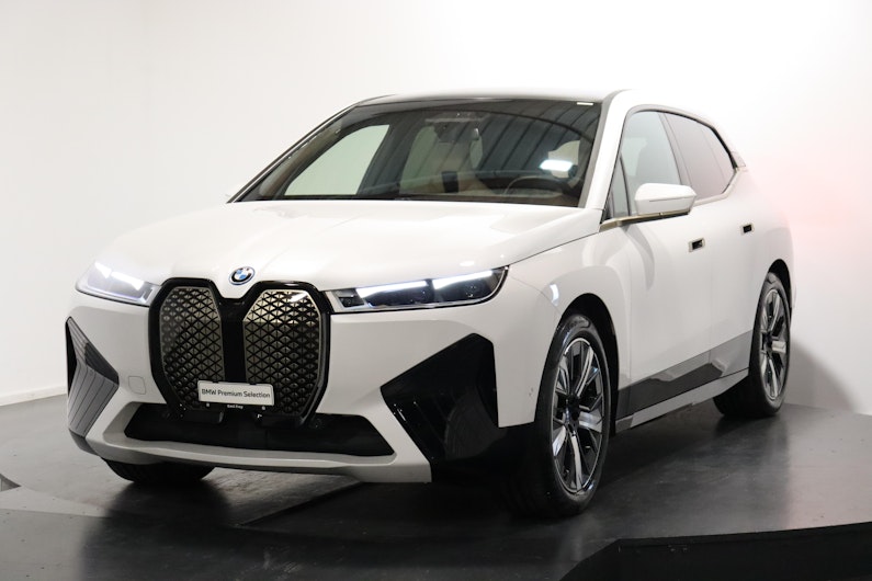 Vehicle image BMW iX